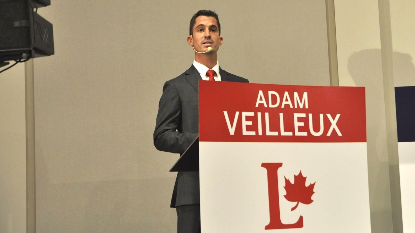 Entrevue Adam Veilleux : « On est les seuls à avoir des positions concrètes »  