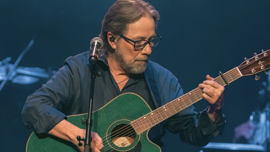 Michel Claude Roy lancera une nouvelle chanson