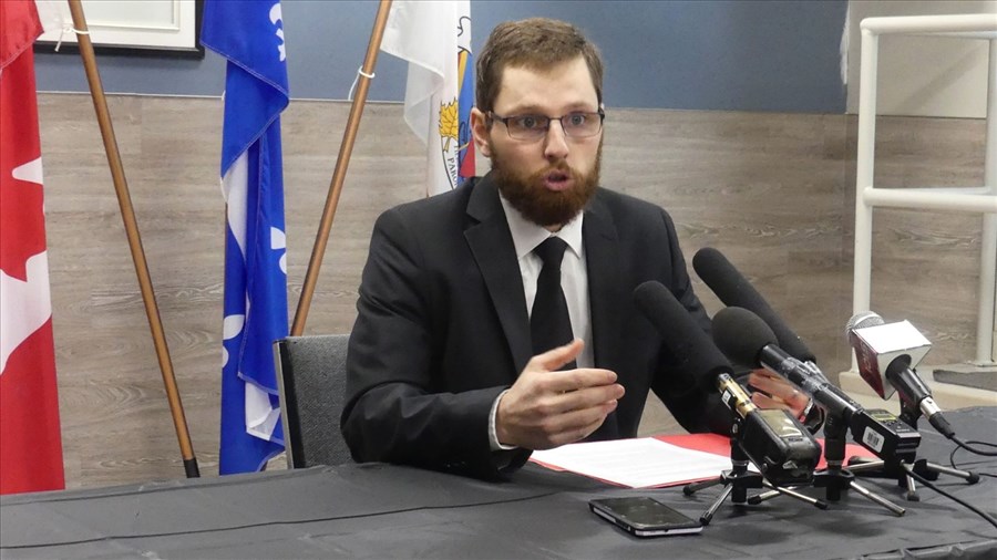 L'aspirant candidat Mario Roy réaffirme son attachement au Canada