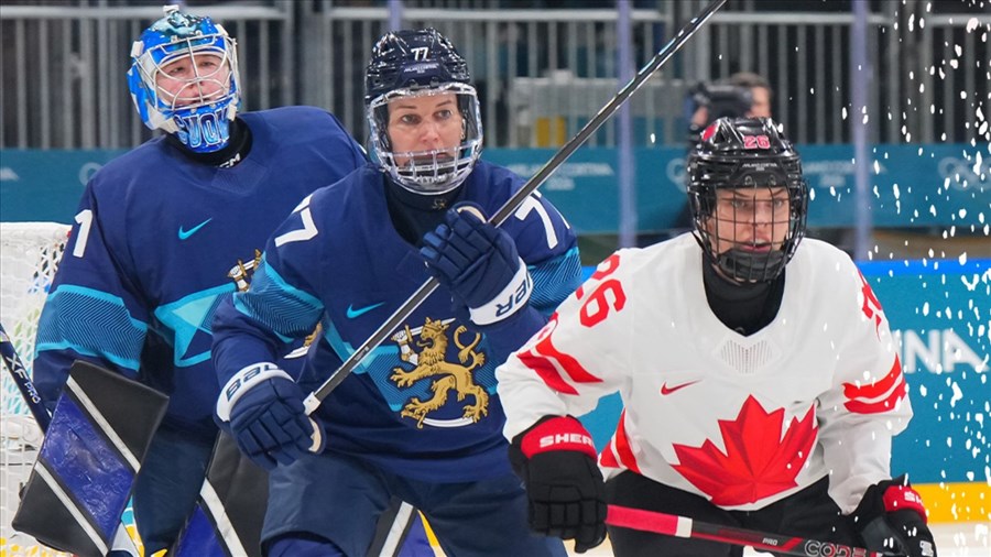 Les Canadiennes battent les Finlandaises 5-0