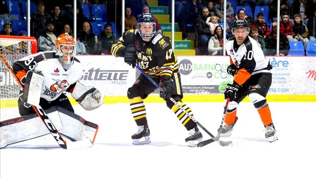 Le Cool FM reprend les devants dans une série serrée