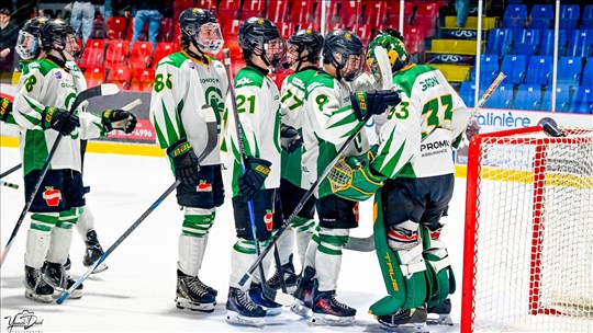 Les Condors explosent offensivement et relancent la série