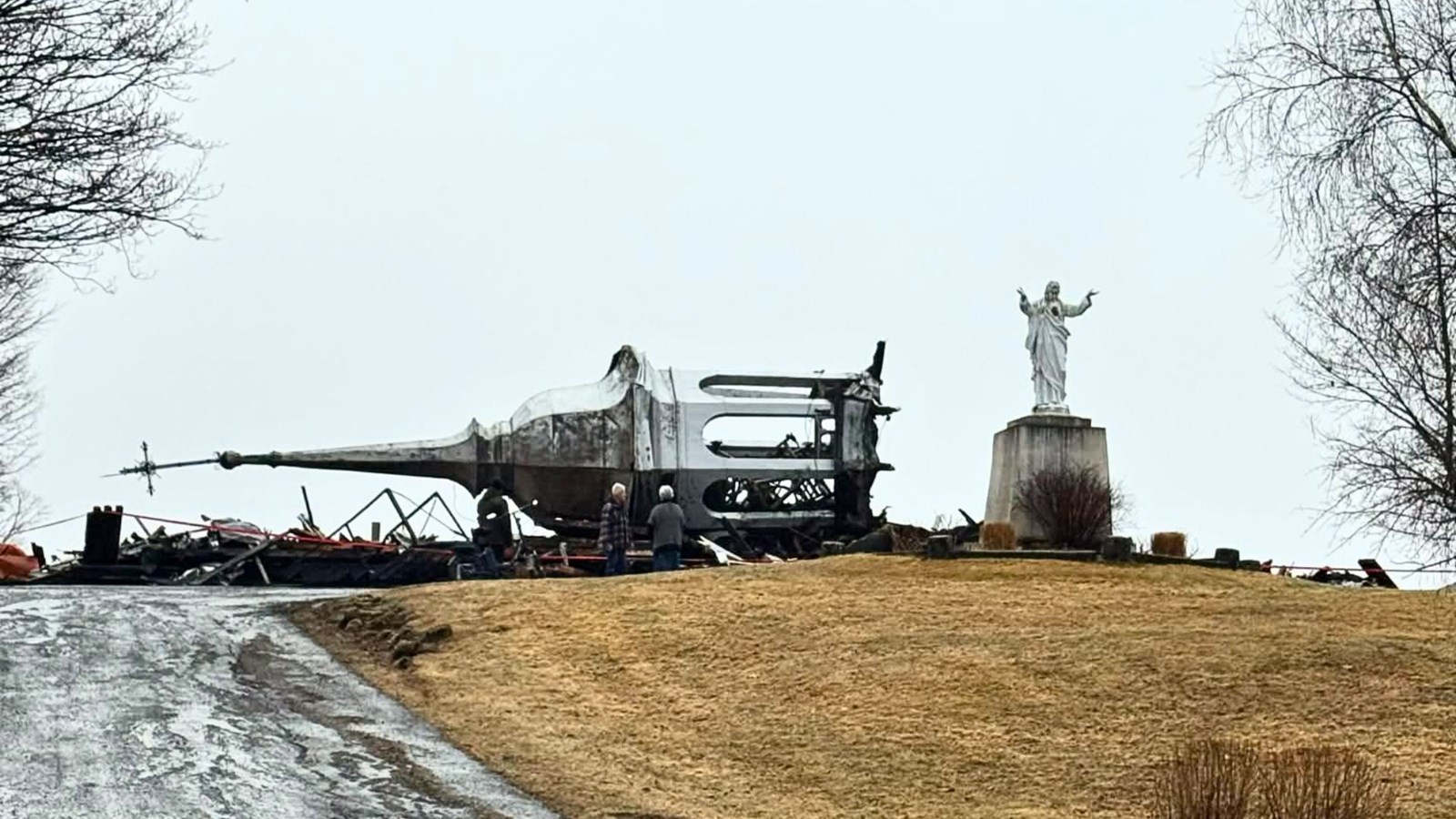 Saint-Romain: l'incendie de l'église laisse un grand vide pour les villageois