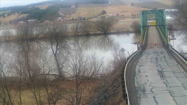 Fermeture du pont à Saint-Joseph-de-Beauce