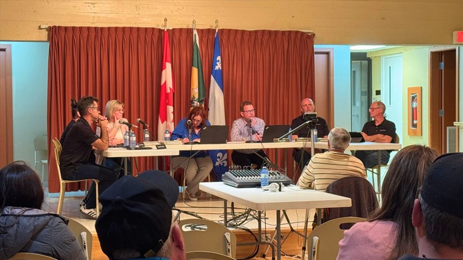 Terrain de tennis et pickleball: Saint-Martin annule son règlement d'emprunt