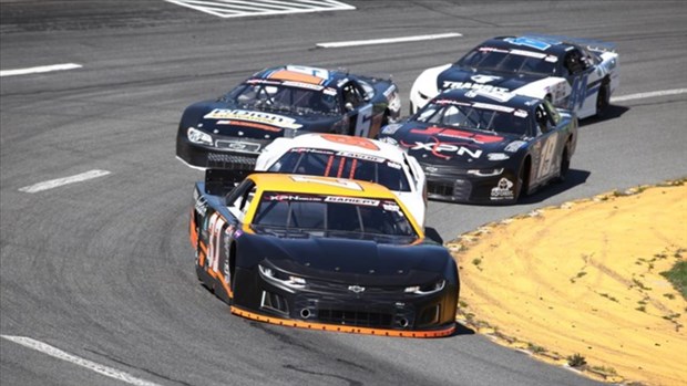 Un programme double NASCAR Canada à Vallée-Jonction ce samedi